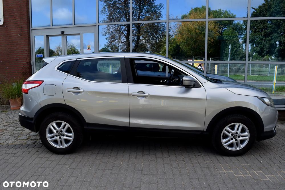 Nissan Qashqai 1.6 DCi Xtronic ACENTA - 14