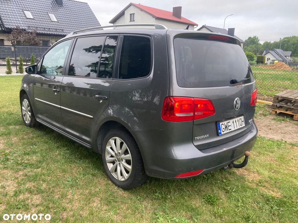 Volkswagen Touran 2.0 TDI DPF Highline - 2
