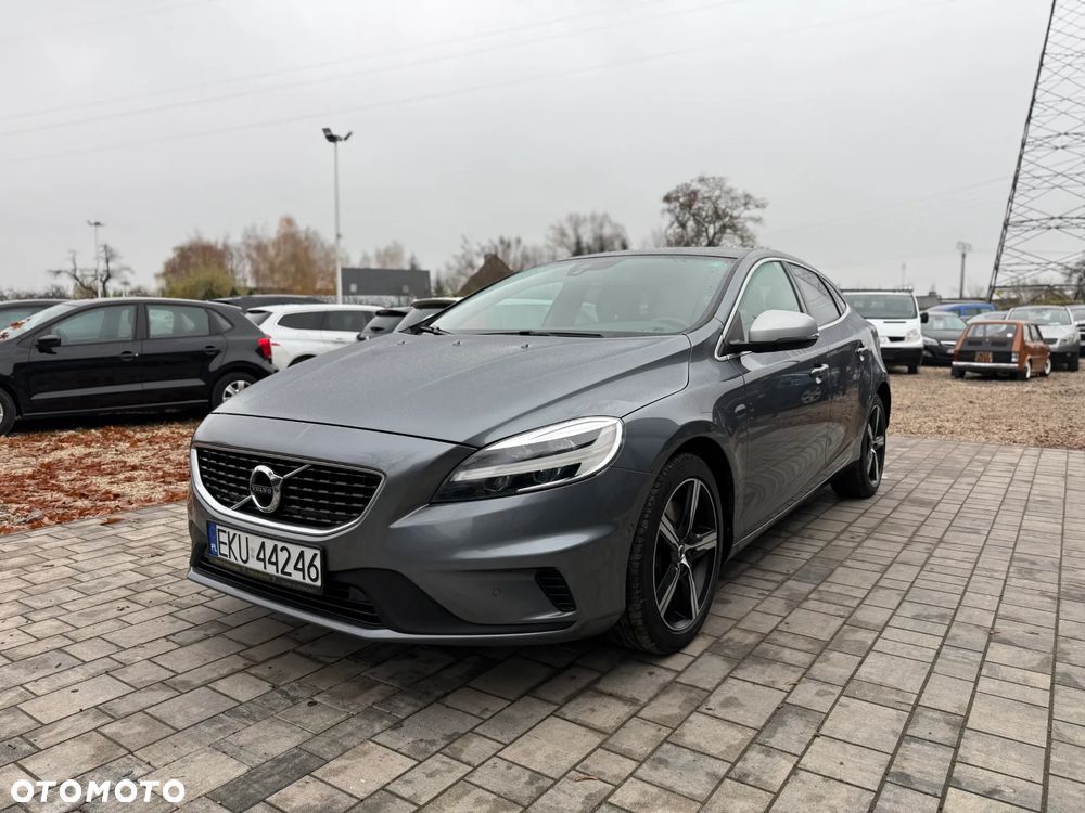 Volvo V40 D3 Drive-E R-Design Momentum - 17