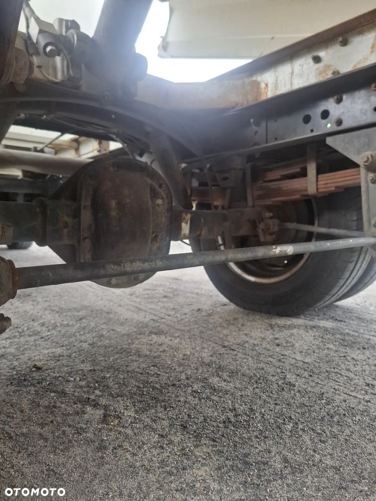 Iveco 35C13 - 27