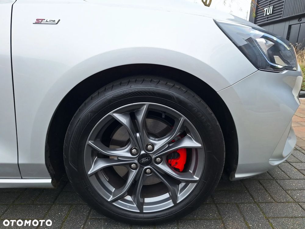 Ford Focus 1.5 EcoBoost ST-Line X - 7
