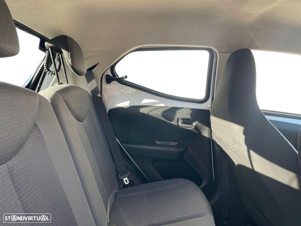 Toyota Aygo - 8