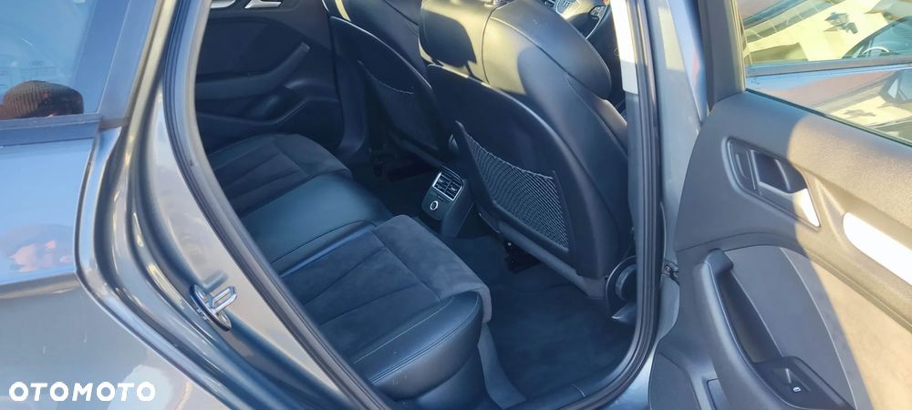 Audi A3 Sportback 2.0 TDI S tronic - 23