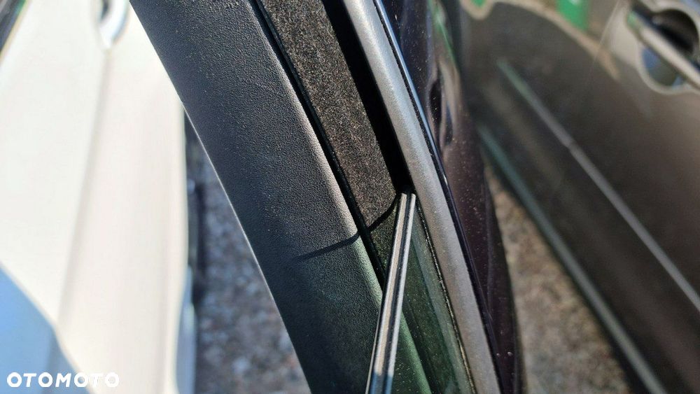 Opel Insignia - 31