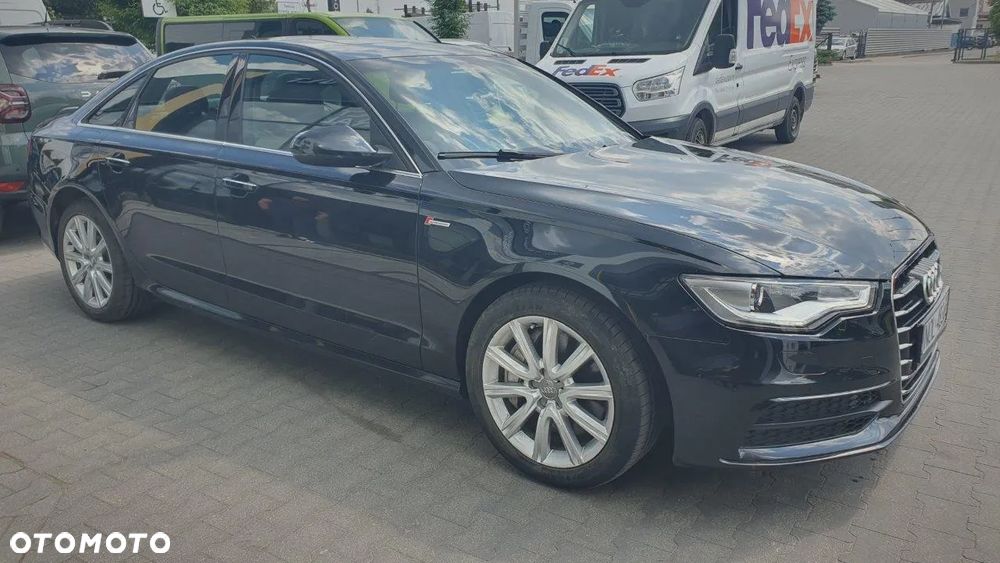 Audi A6 - 4