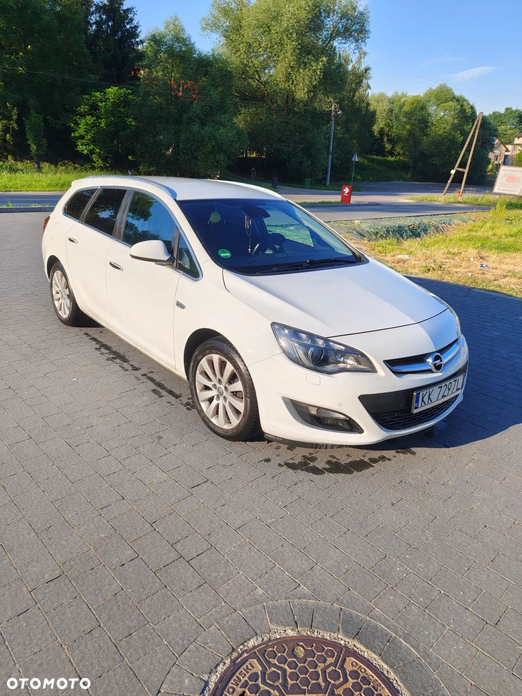 Opel Astra 1.6 T Sport - 2