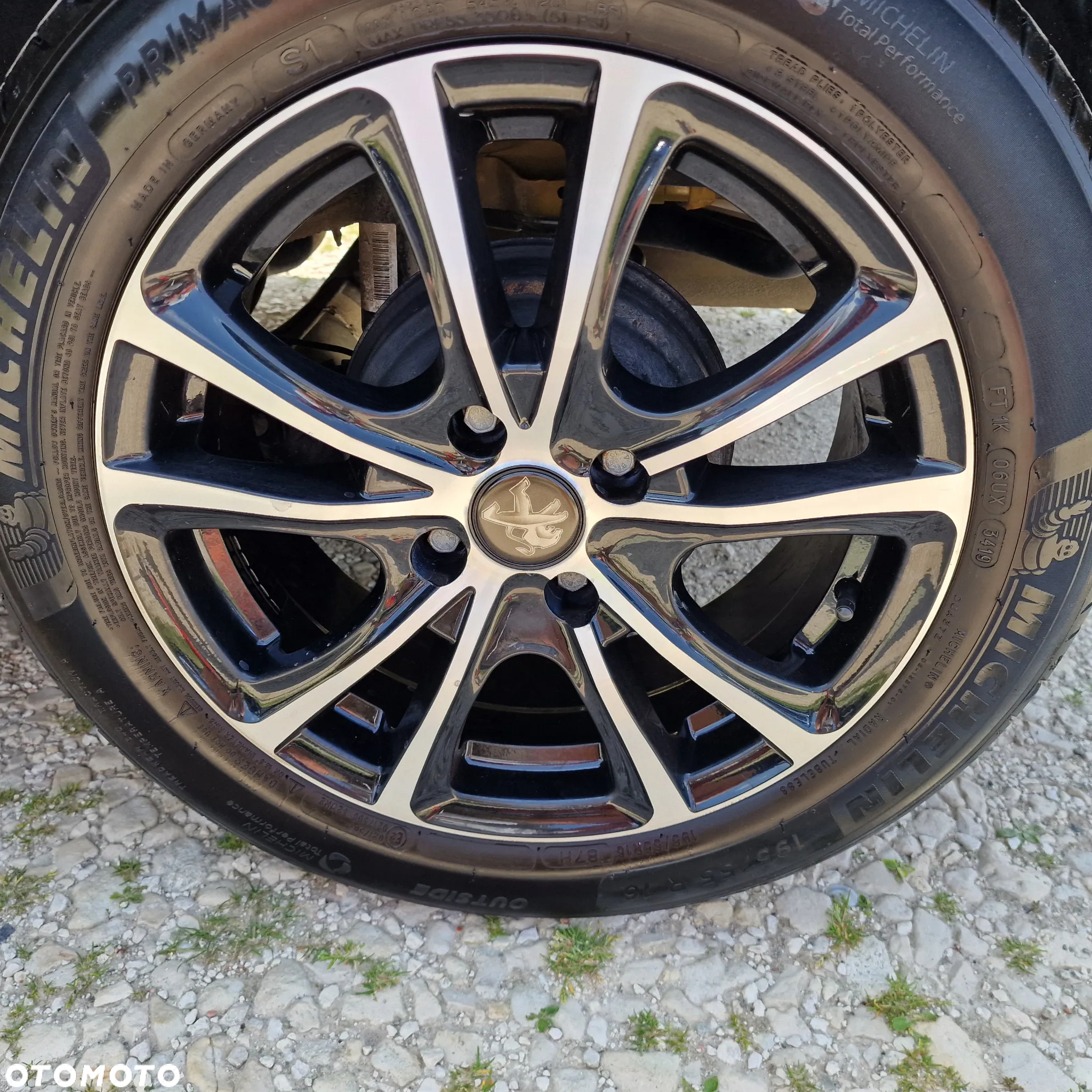 Peugeot 208 1.2 PureTech Allure S&S - 20