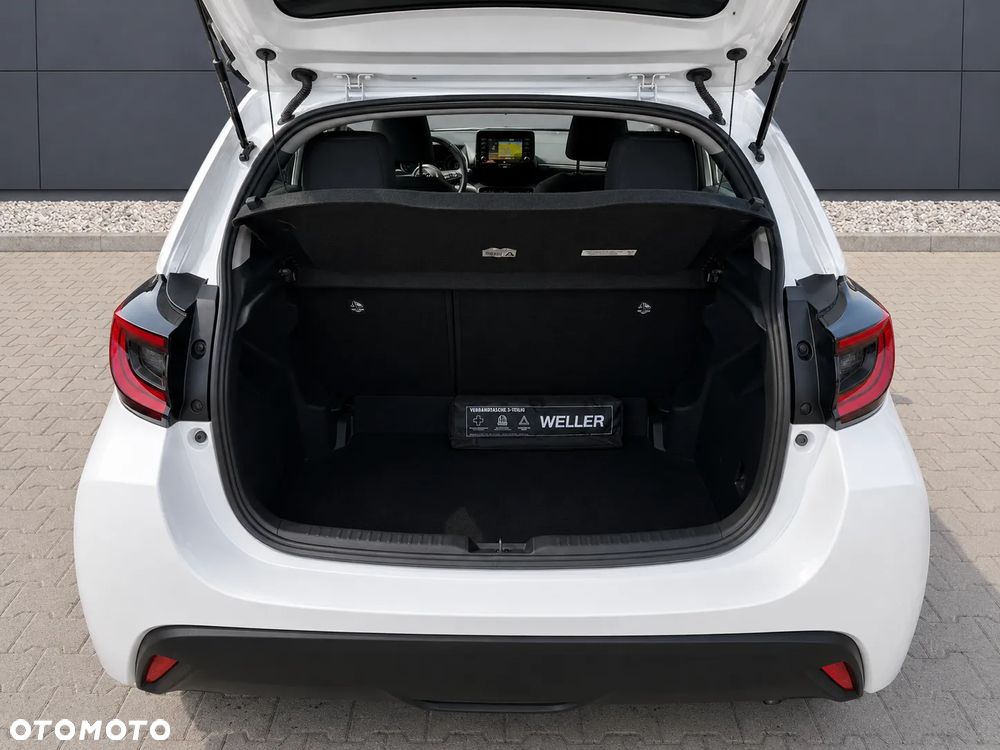 Toyota Yaris Hybrid 1.5 Active - 8