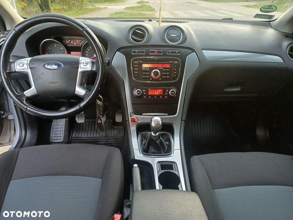 Ford Mondeo 2.0 TDCi Trend - 29
