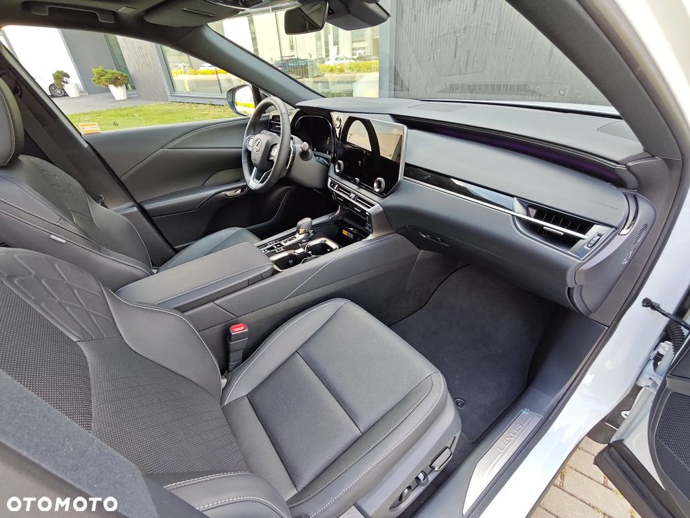 Lexus RX 450h+ F Sport Design - 4