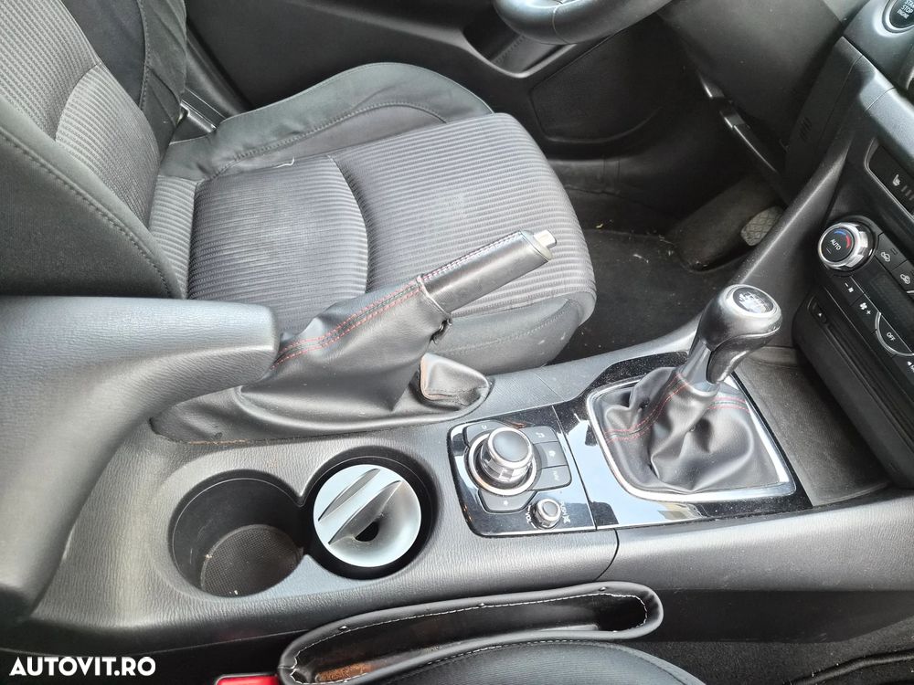 Mazda 3 SKYACTIV-G 120 Center-Line - 13