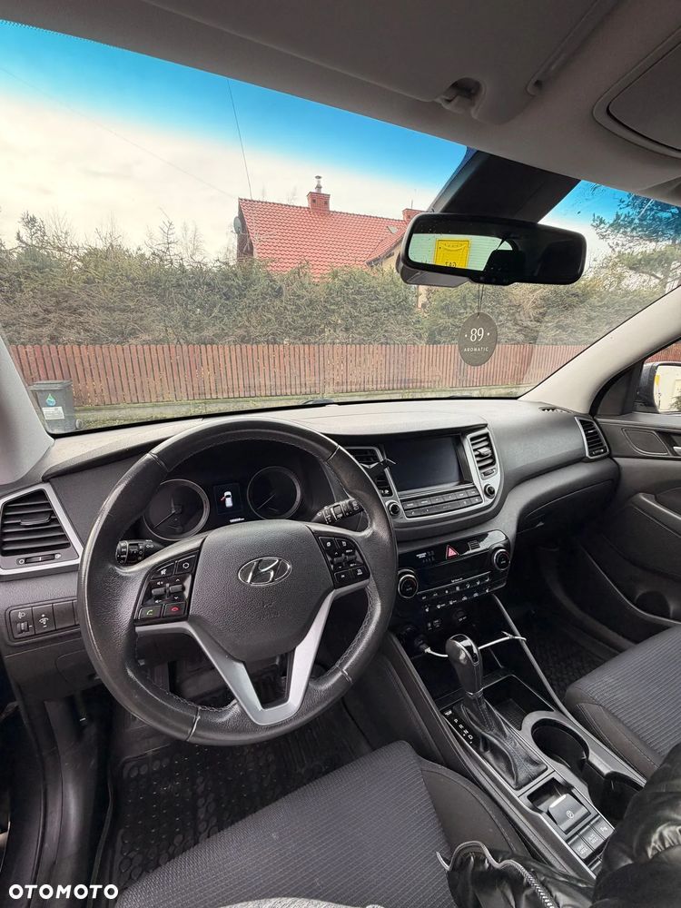 Hyundai Tucson blue 1.7 CRDi 2WD DCT Classic - 9