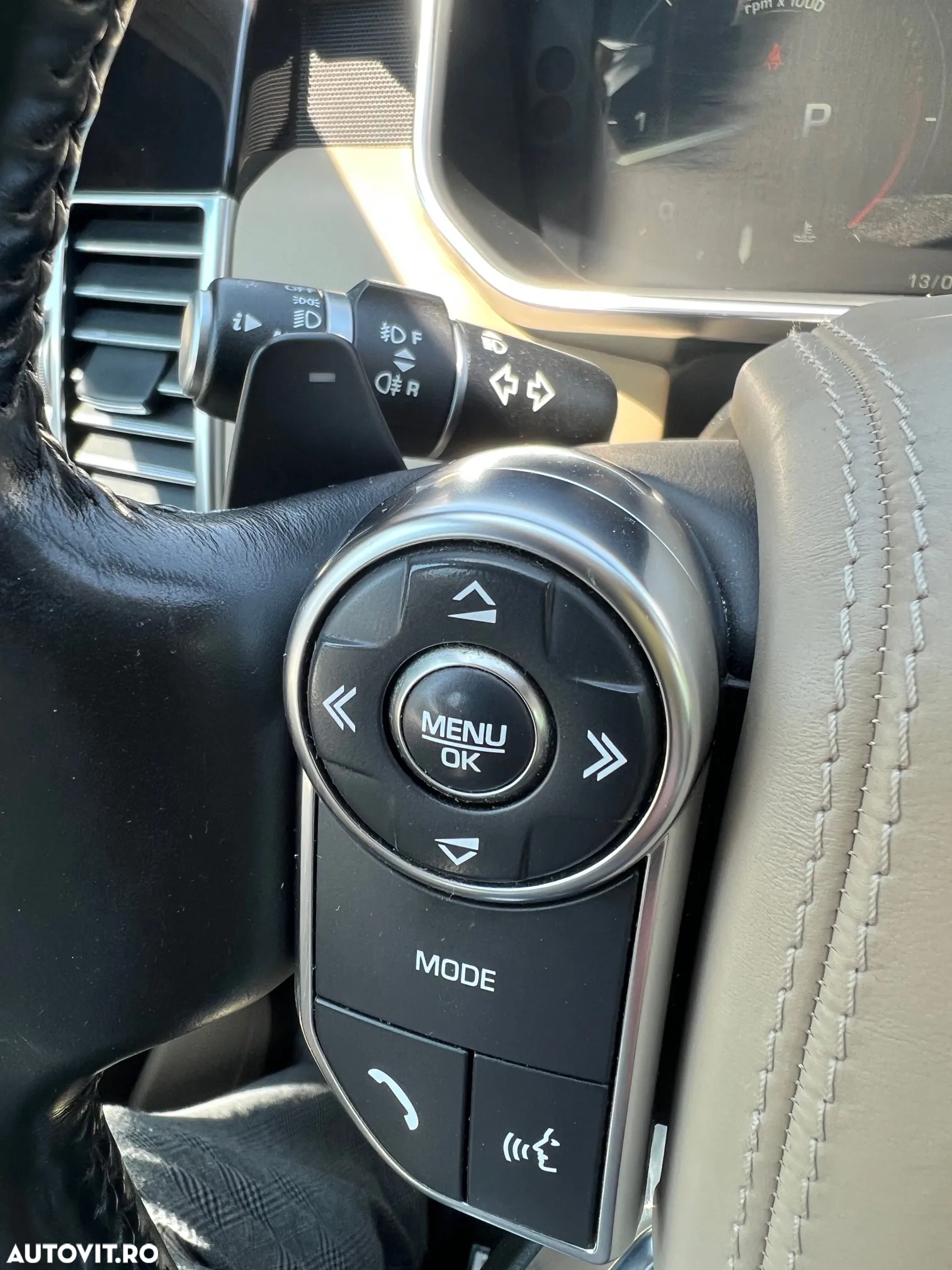 Land Rover Range Rover Vogue - 16