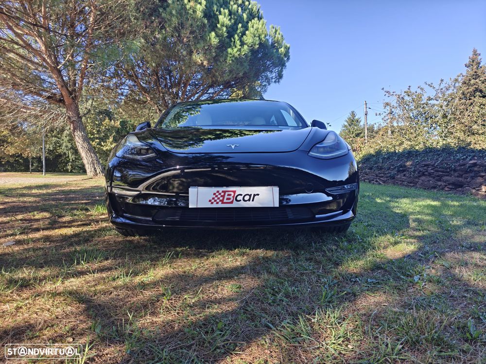Tesla Model 3 Long Range AWD Dual Motor Performance - 4