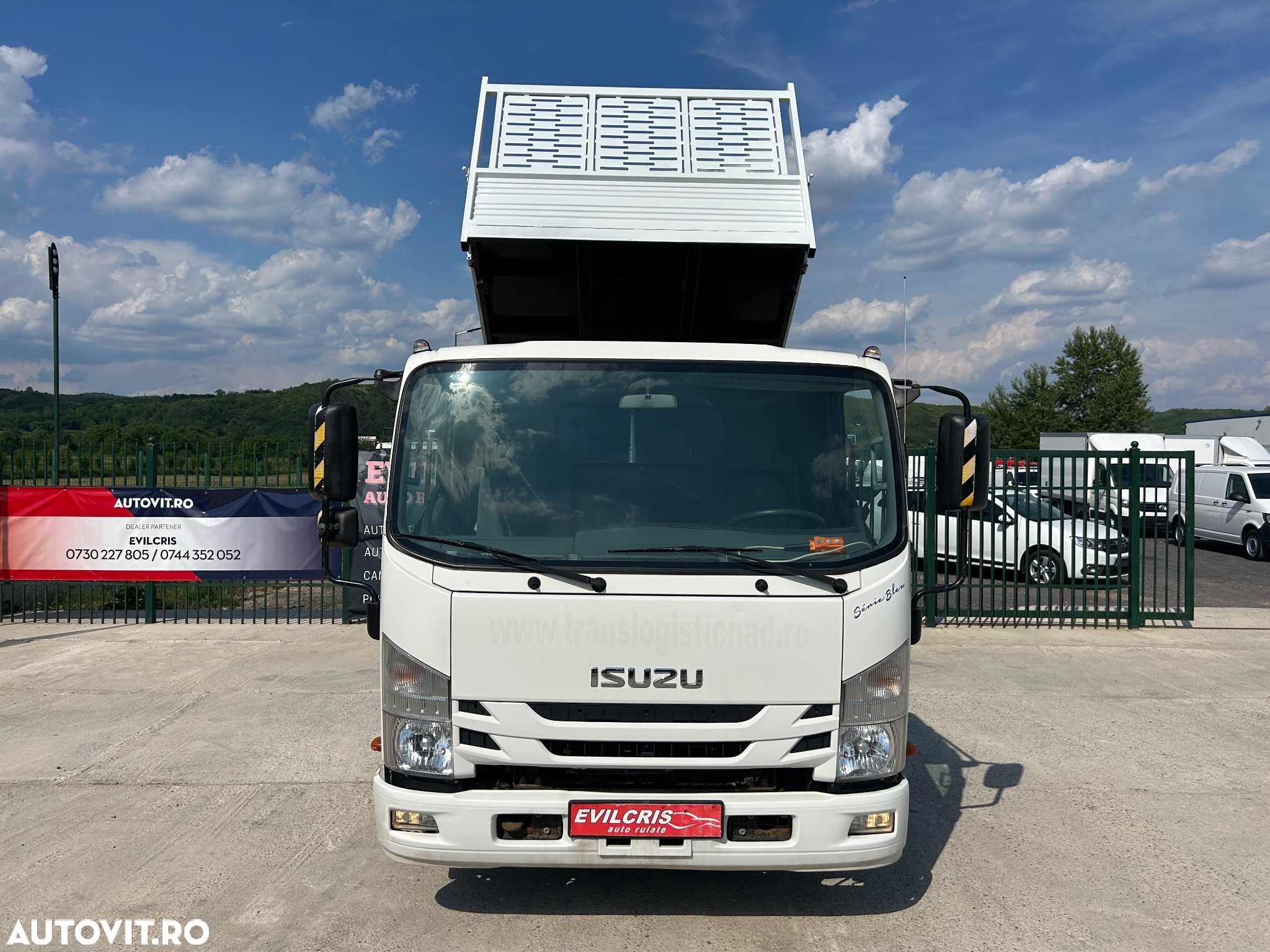 Isuzu N35 BASCULABIL 3 PARTI 4.2 m - 4