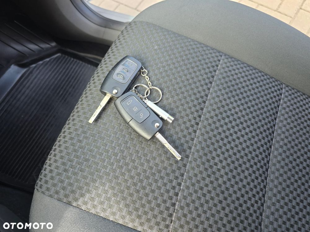 Ford C-MAX - 26