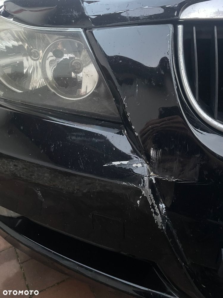 BMW Seria 3 318i Touring - 16