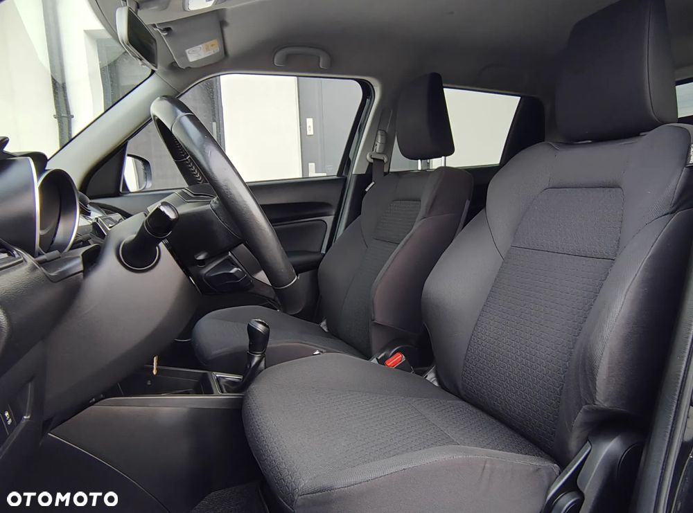 Suzuki Swift 1.2 Dualjet Allgrip Comfort - 33