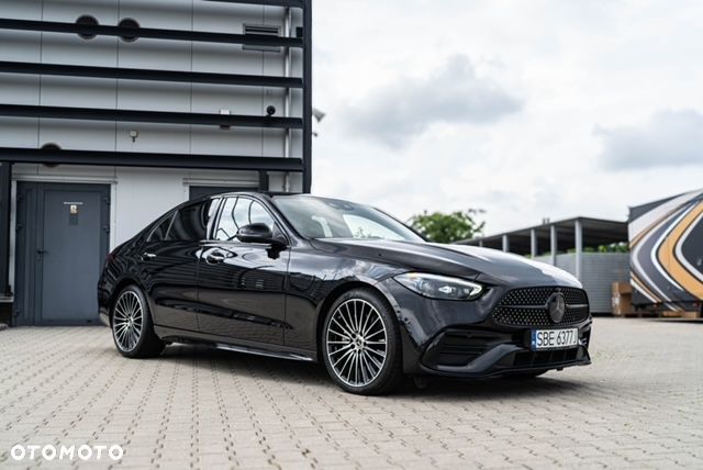 Mercedes-Benz Klasa C 300 d mHEV 4-Matic AMG - 2