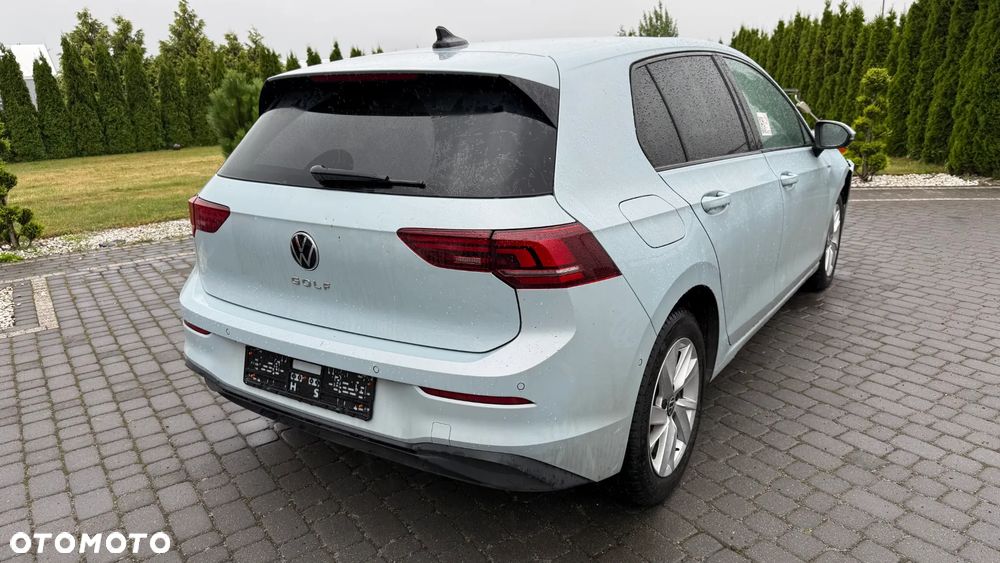 Volkswagen Golf - 5
