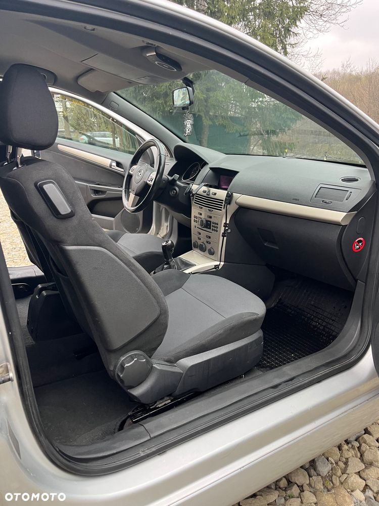 Opel Astra 1.3 CDTI Essentia - 9