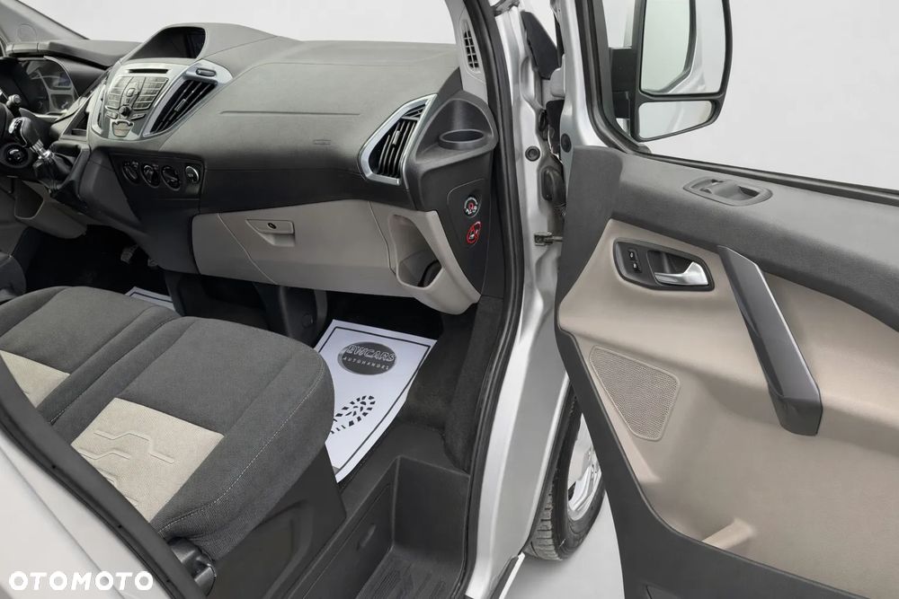 Ford Tourneo Custom 2.0 TDCi L2 Titanium - 24