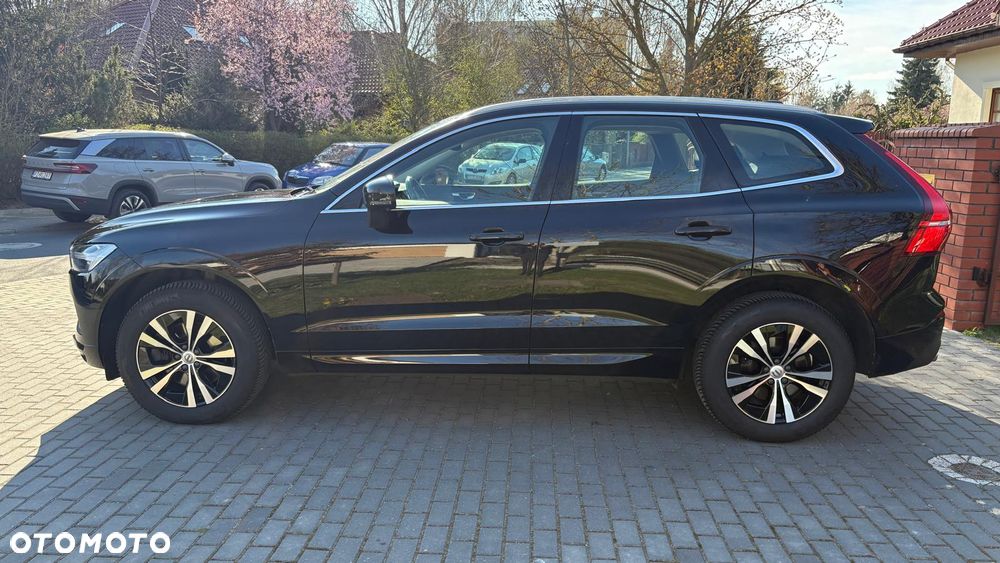 Volvo XC 60 B4 D AWD Momentum Pro - 9