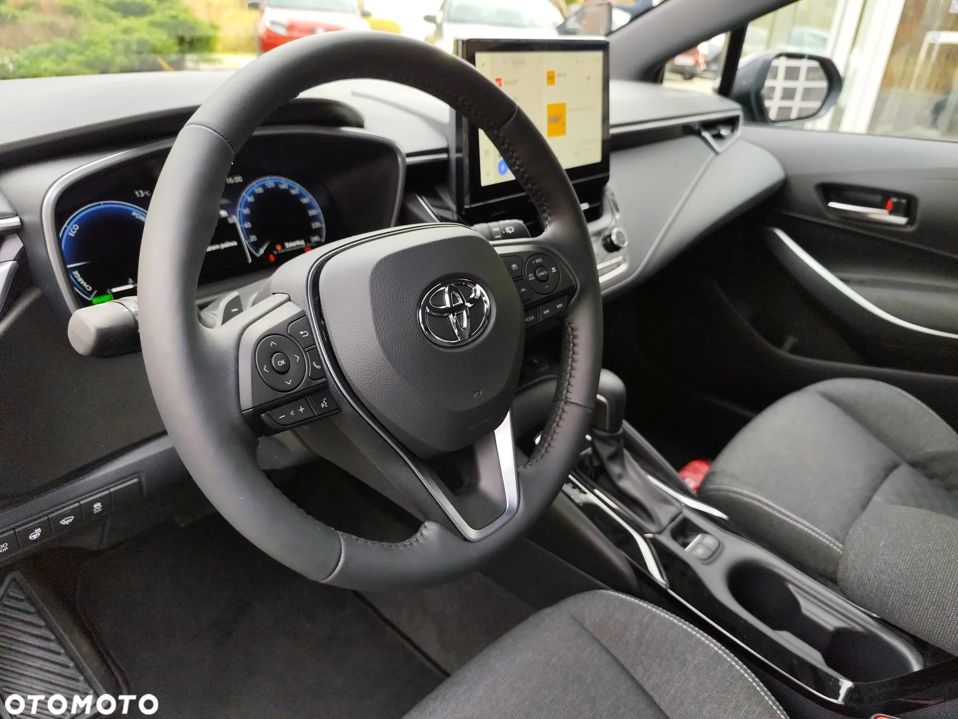 Toyota Corolla 1.8 Hybrid Comfort - 14