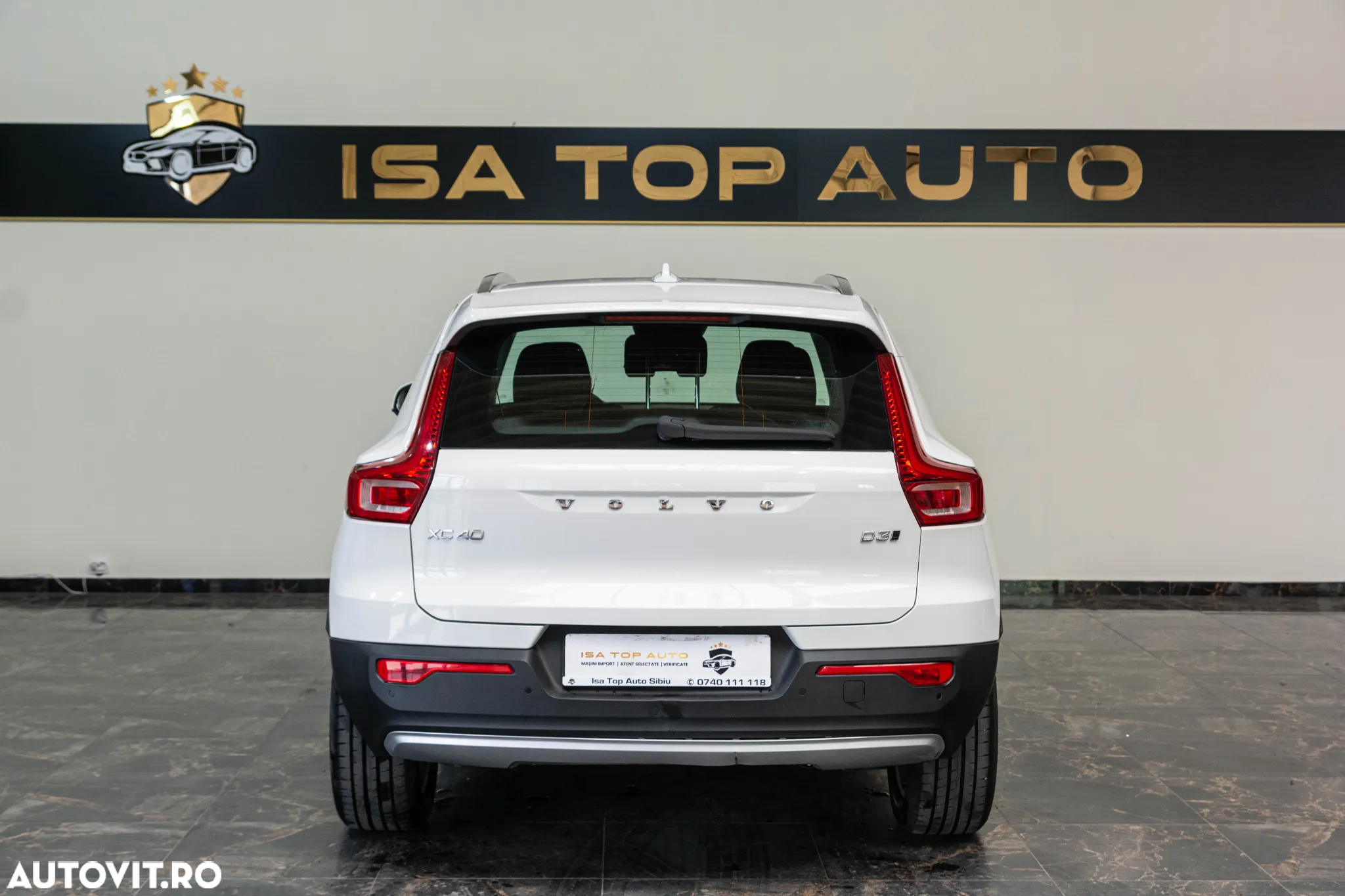 Volvo XC 40 D3 AWD Momentum - 33