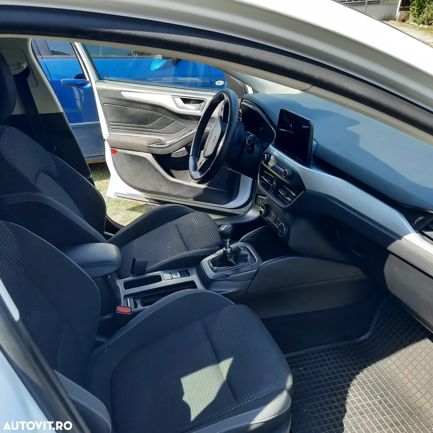 Ford Focus - 10