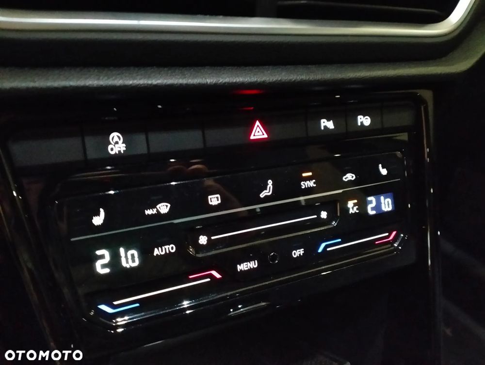 Volkswagen T-Roc 1.5 TSI R-Line DSG - 15