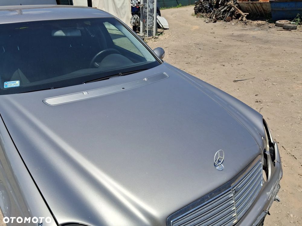 MASKA POKRYWA SILNIKA MERCEDES E KLASA W211 723 - 3