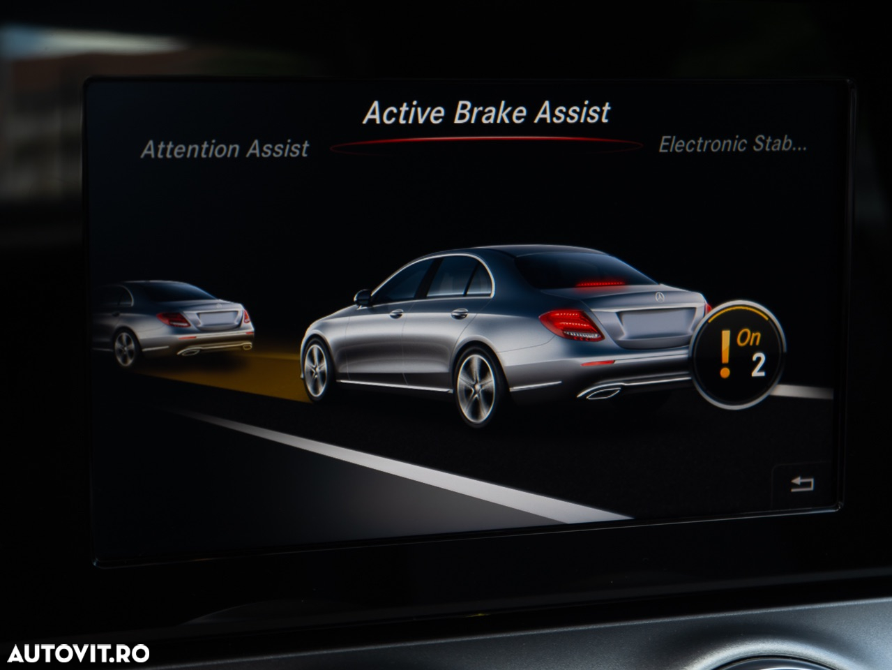 Mercedes-Benz E 200 d Aut. - 32