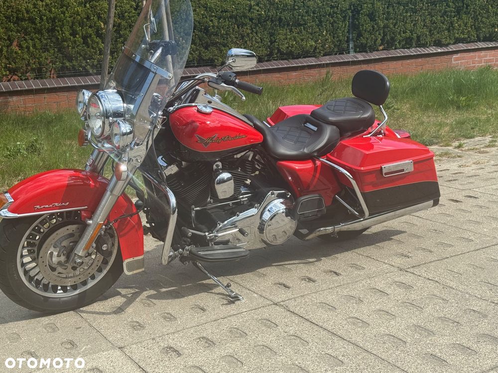 Harley-Davidson Touring Road King - 2