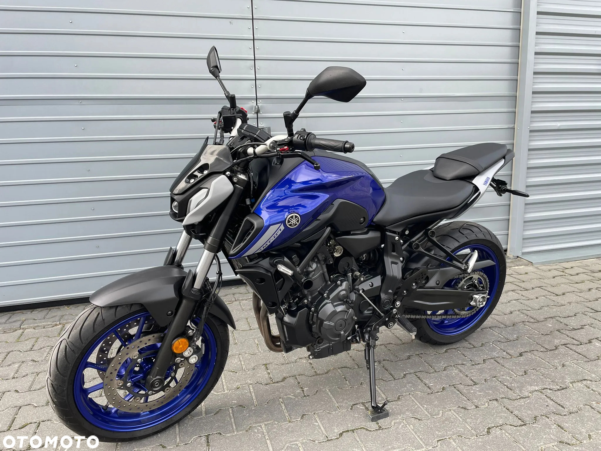 Yamaha MT - 8
