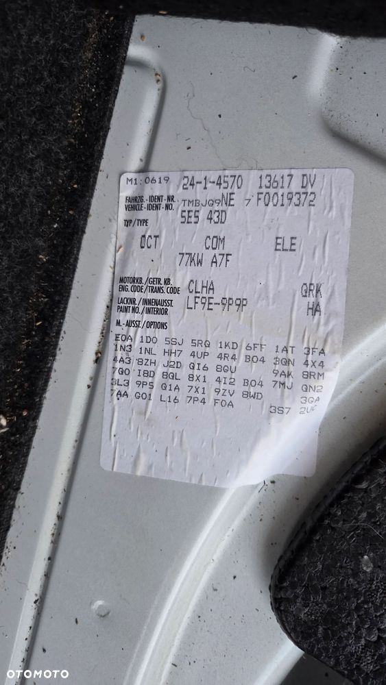 Skoda Octavia 1.6 TDI DPF DSG Elegance - 29