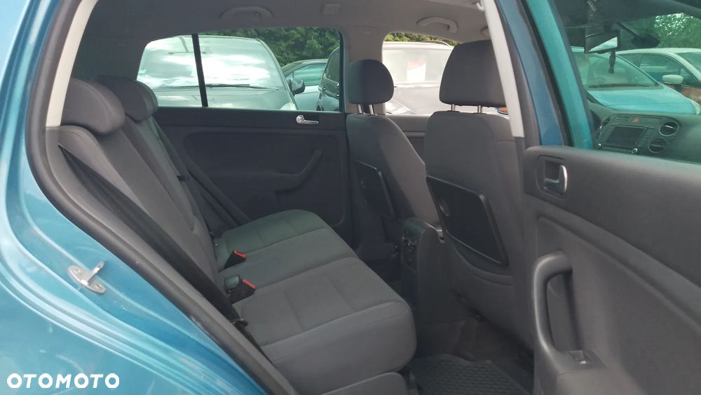 Volkswagen Golf Plus 1.9 TDI DPF DSG Comfortline - 20
