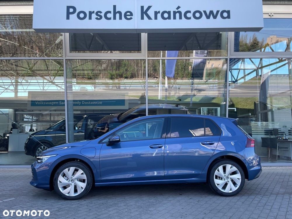 Volkswagen Golf - 5