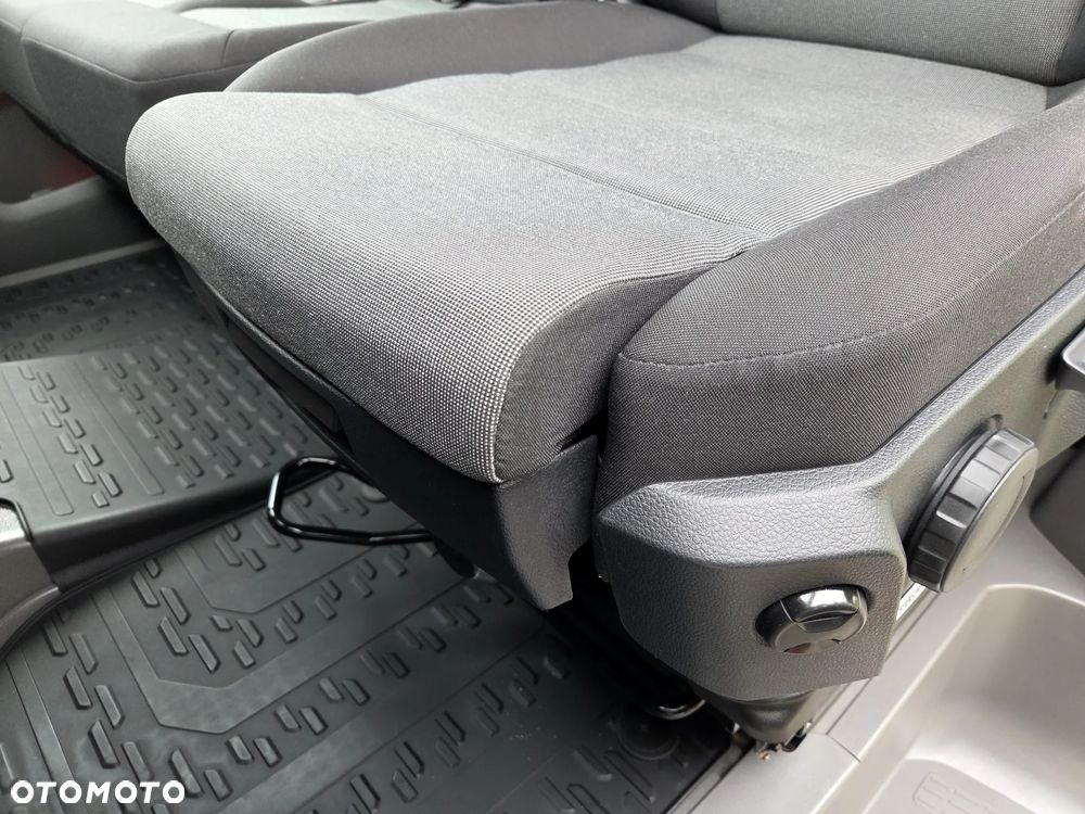 Volkswagen Crafter - 31