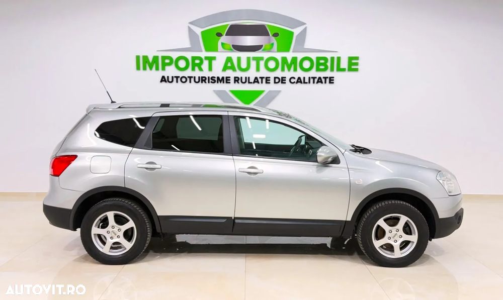 Nissan Qashqai+2 - 14