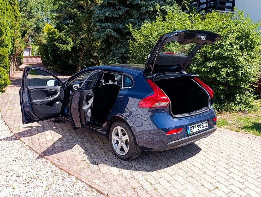 Volvo V40 D2 Kinetic - 21