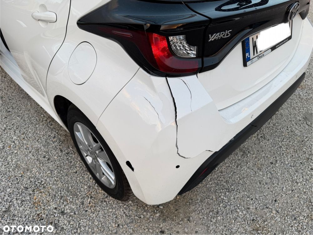 Toyota Yaris 1.5 Comfort - 35