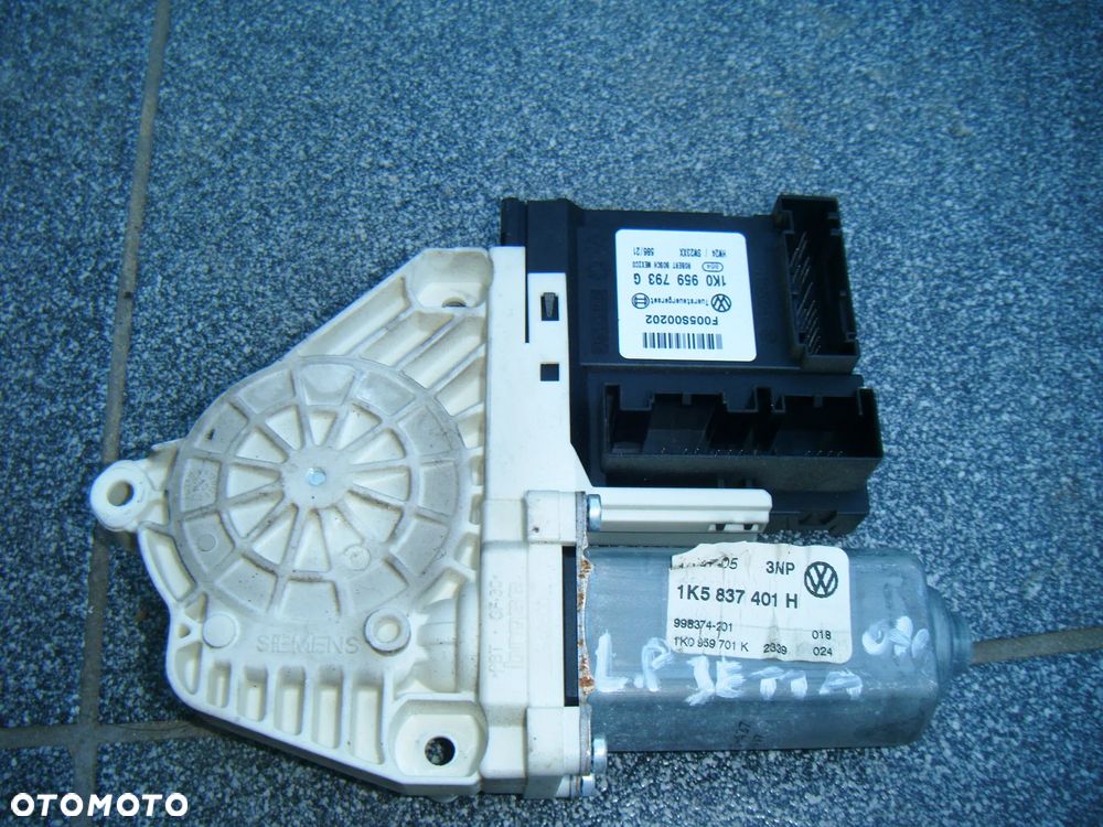 vw jetta III 07r silnik szyby lewy przód 1k5837401h
