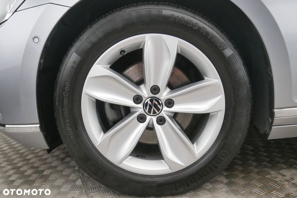 Volkswagen Passat Variant 2.0 TSI Elegance DSG - 14