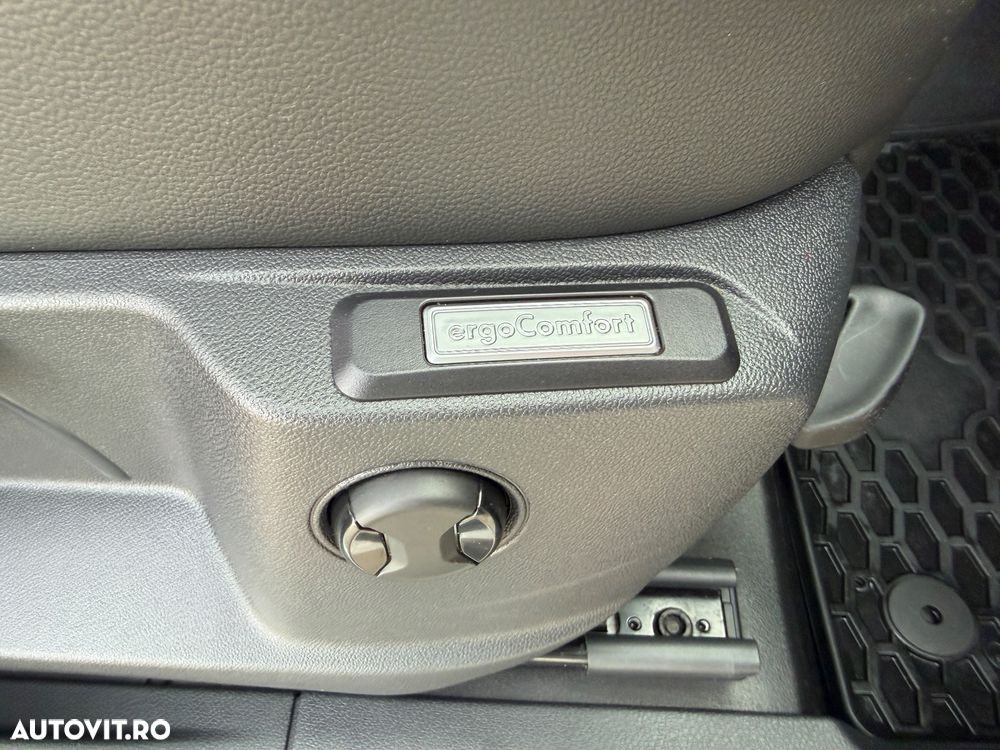 Volkswagen Caddy 2.0 (7-Si.) Maxi Highline - 14