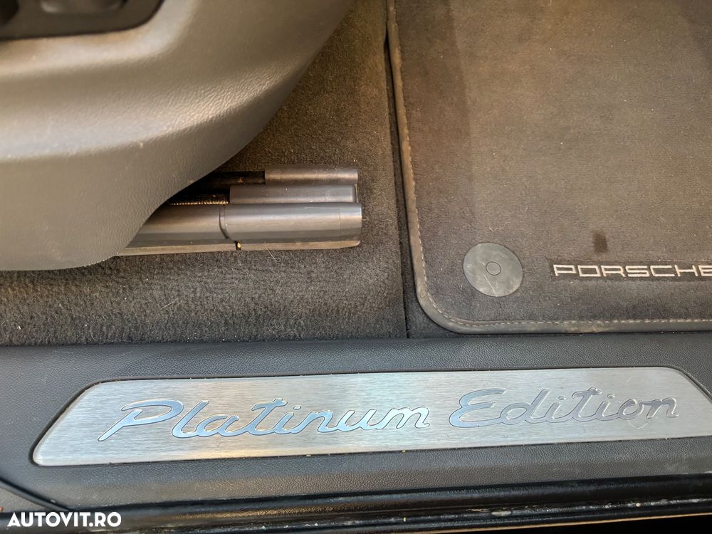 PORSCHE Cayenne 2022 — imagine 28