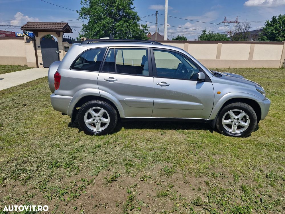 Toyota RAV4 2.0 D-4D Confort - 13