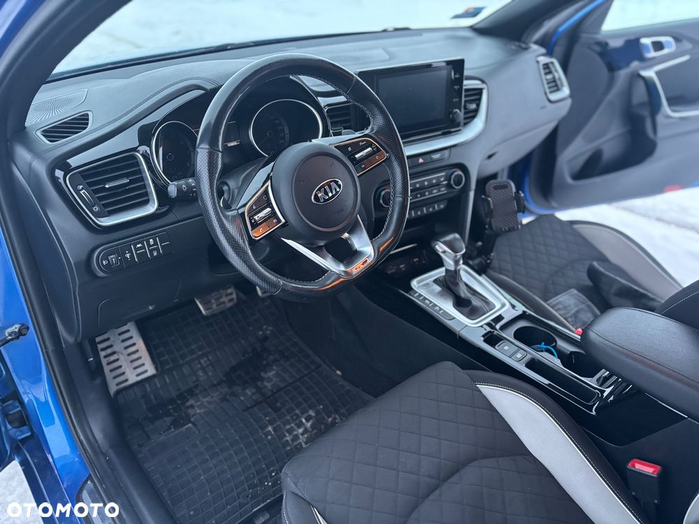 Kia ProCeed 1.5 T-GDI GT Line DCT - 12