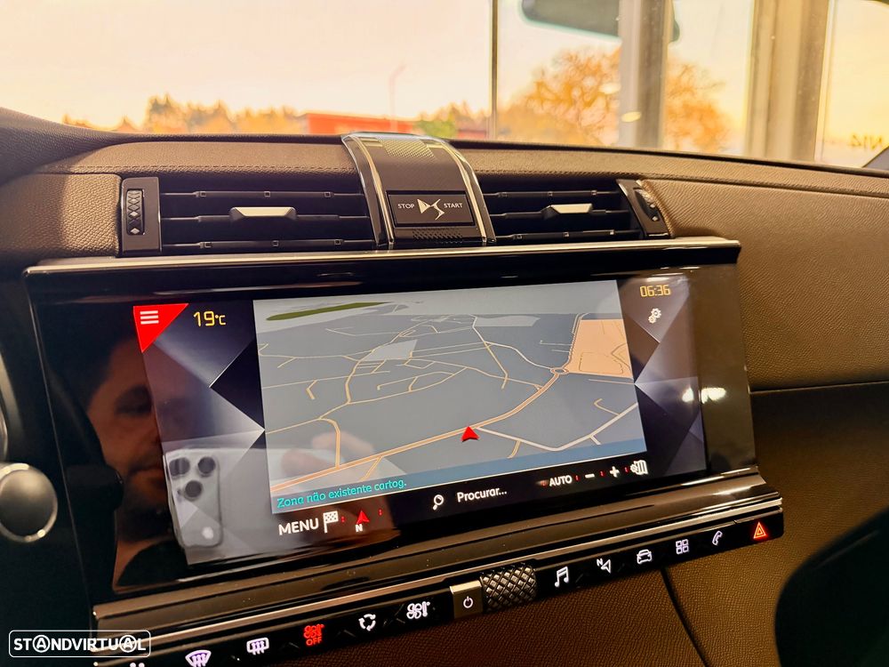 DS DS7 Crossback BlueHDI 130 So Chic - 30