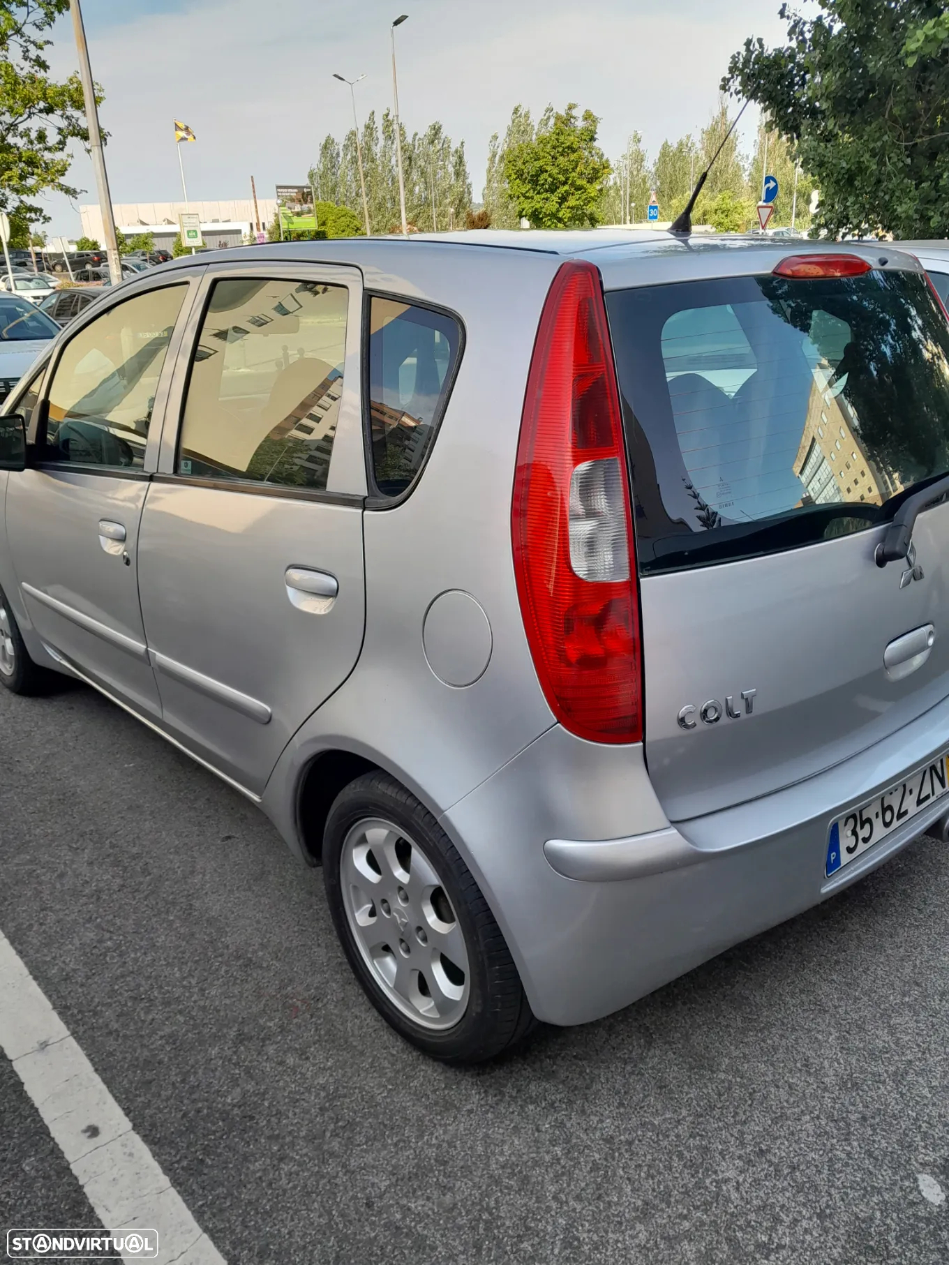Mitsubishi Colt 1.1 Inform - 2